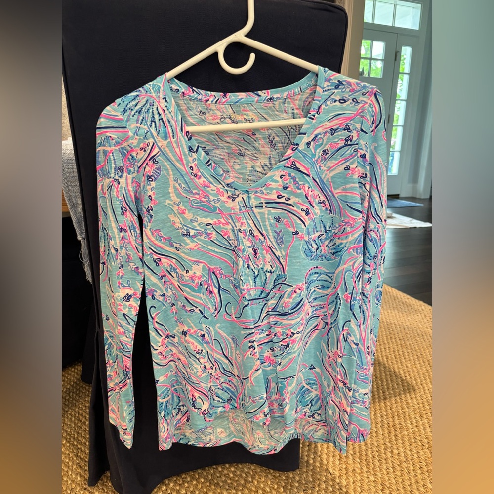Lilly Pulitzer Blue Graphic Long Sleeve Blouse